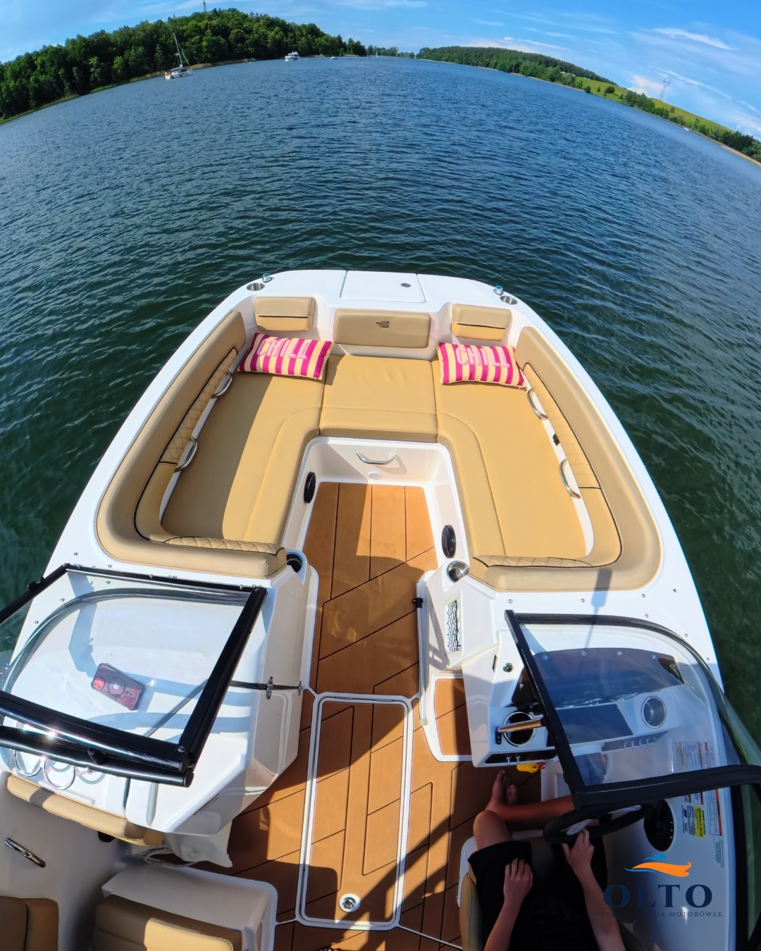 bayliner DX2200